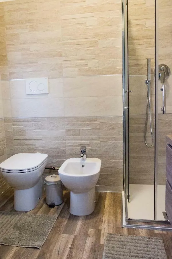 Apartment Amy Apartments, Sanzio 7 Milan