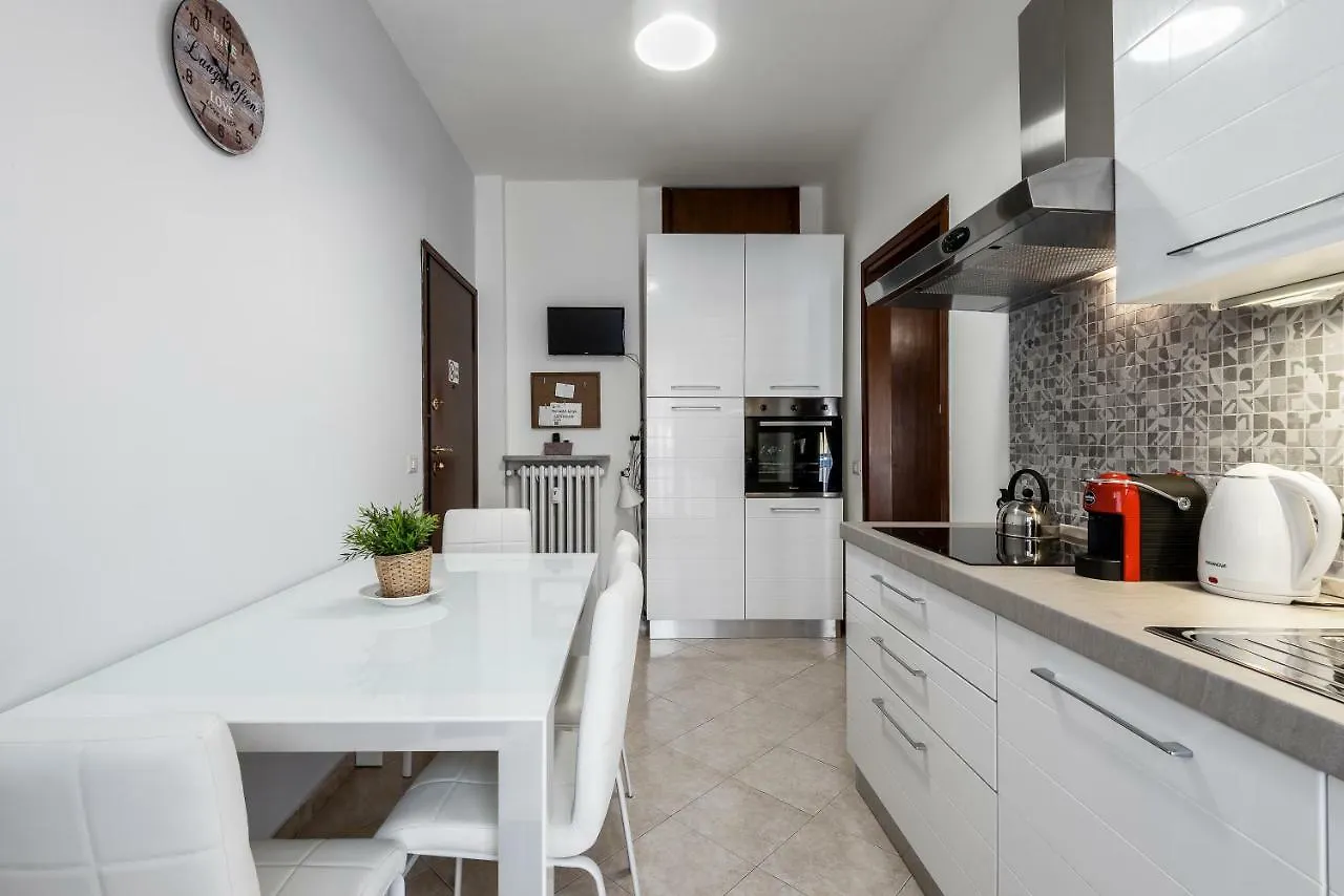 Amy Apartments, Sanzio 7 Milan